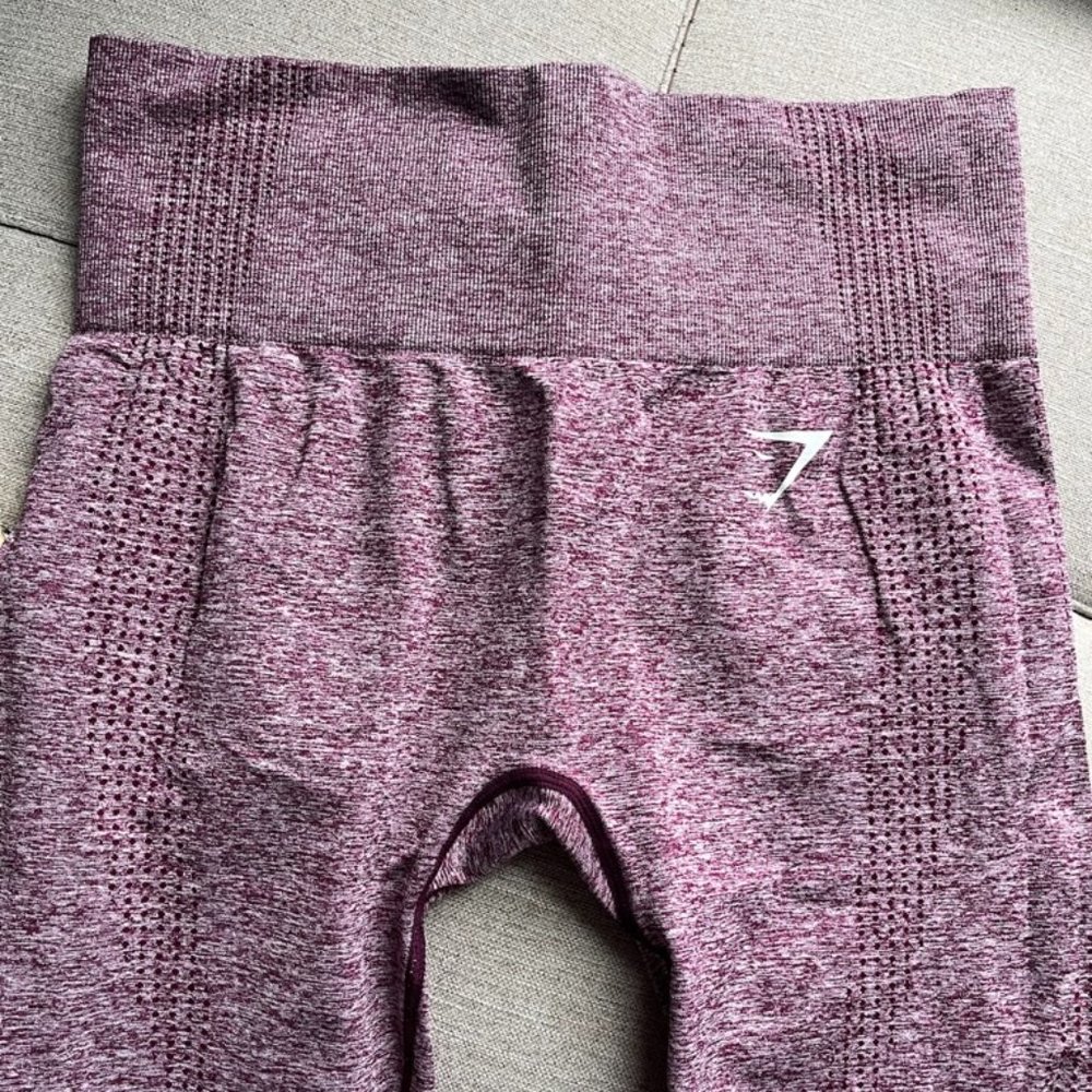 Gymshark Vital Seamless Leggings, light pink/purple, Size small